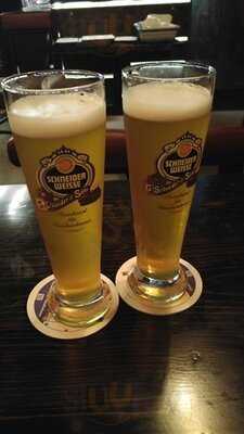 De Luna Tapas Bar And Restaurant