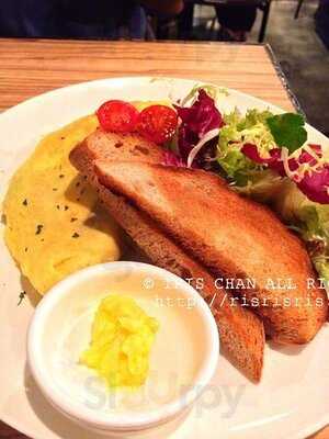 18 Grams Specialty Coffee (永樂街)