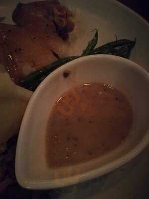 The Salted Pig (西灣河)