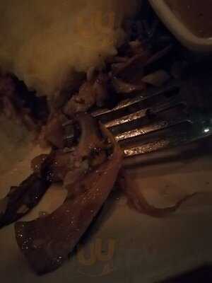 The Salted Pig (西灣河)