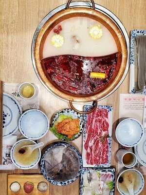 渝味曉宇重慶老火鍋 (皇后大道東)