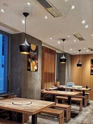 渝味曉宇重慶老火鍋 (皇后大道東)