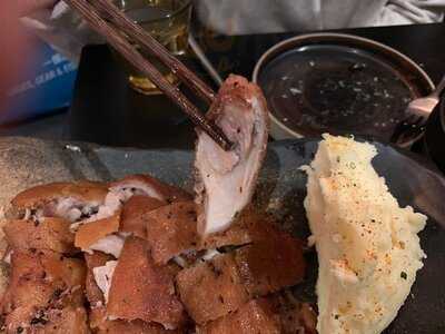 Konfusion Restaurant And Bar