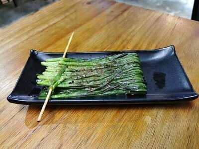 肚餓了串燒烤焗專門店