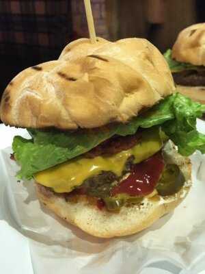 The Big Bite Flame-grill