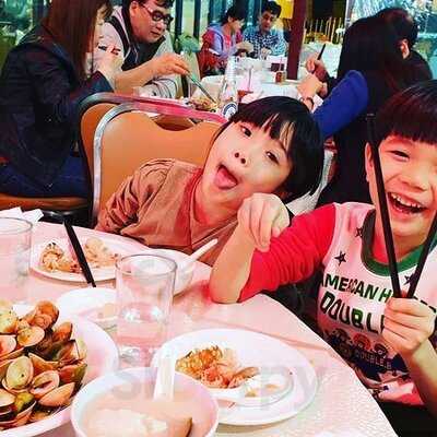 Hung Kee Seafood Restaurant, Sai Kung, Hong Kong