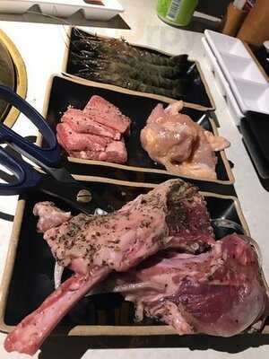 盛八日式燒肉店