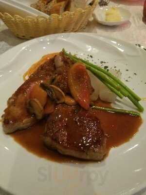 W28牛扒屋 (九龍東智選假日酒店)