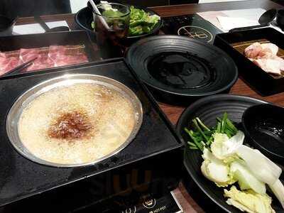 日牛涮涮鍋專門店 (鑽石山店)