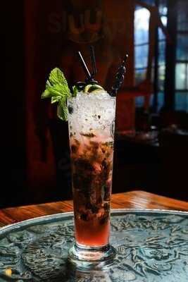 Ra Restaurant & Lounge