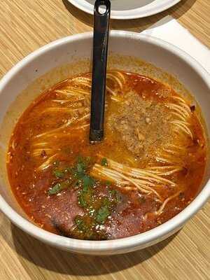 翡翠拉麵小籠包