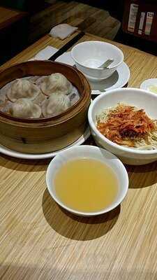 翡翠拉麵小籠包