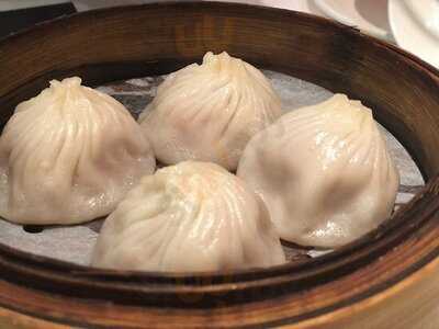 翡翠拉麵小籠包