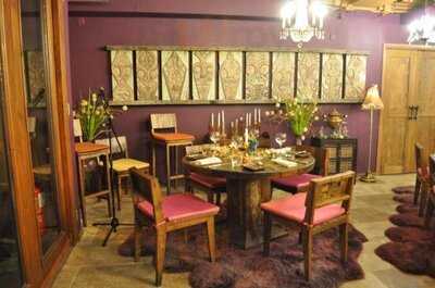 Tikitiki Bowling Bar