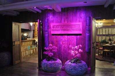 Tikitiki Bowling Bar