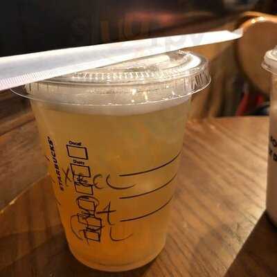 星巴克 (中源中心)