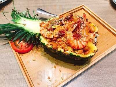 越一越南牛肉粉专门店 (富裕楼)