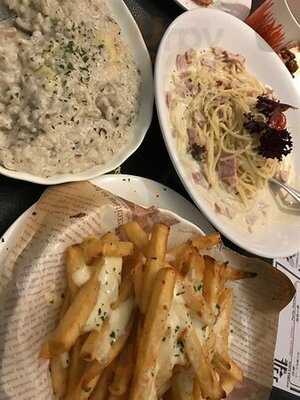 孖啡 (高氏大廈)