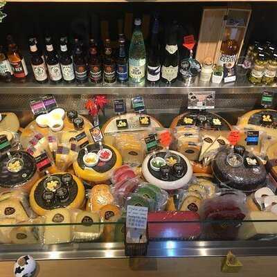 The Dutch Cheese And More 