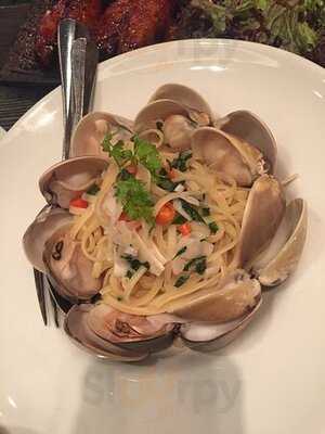 Oyster Station Snack & Oyster Bar