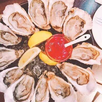 Oyster Station Snack & Oyster Bar