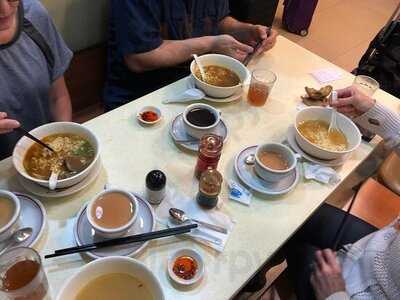 新五龍粥麵茶餐廳 