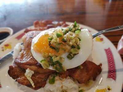 女人街食飯公司