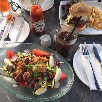 Stormies, Elements, Kowloon Station