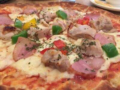 Italian Tomato Café (新港城中心)