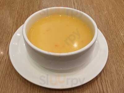 Italian Tomato Café (新港城中心)