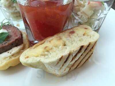 Sugar (bar.deck.lounge)