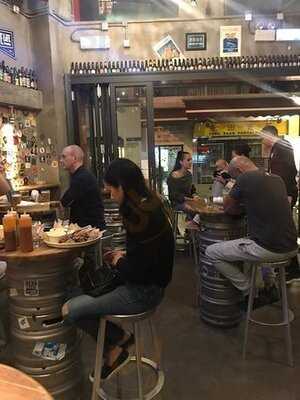 The Roundhouse - Chicken + Beer