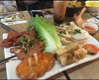 越棧越式湯粉專門店(連城廣場店)