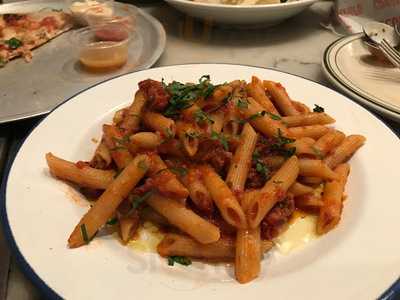 Piccolo Pizzeria & Bar