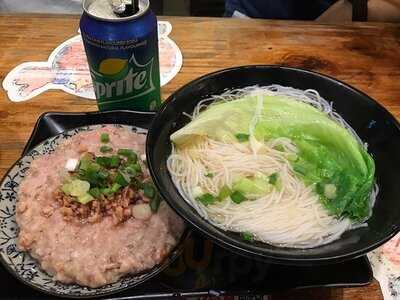 肉餅哥小炒料理 (康睦庭院)