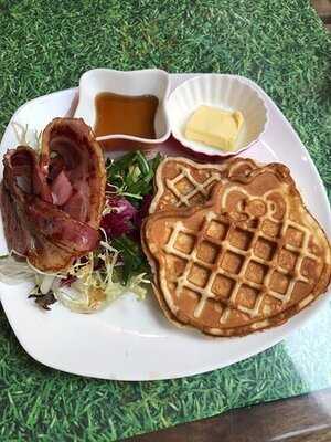 Hello Kitty Secret Garden Café