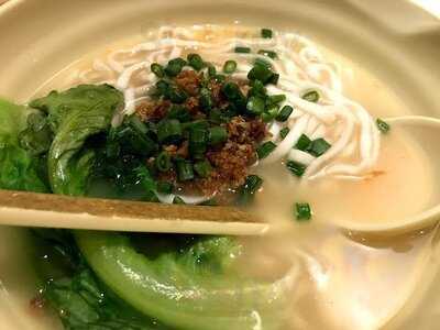 小麻吉滷肉飯 (鴻光大廈)