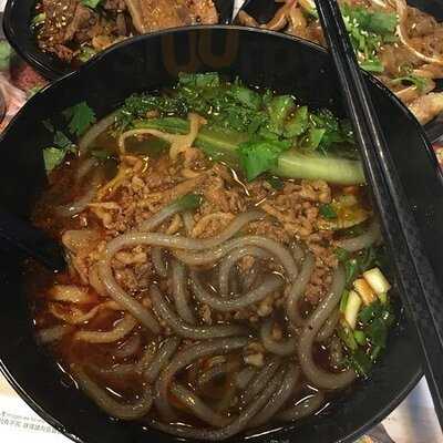 傷心酸辣粉 (旺角)