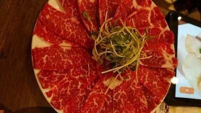 陸陸雞煲火鍋 - 旺角總店