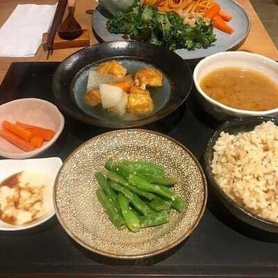 隨然有機玄米菜食料理