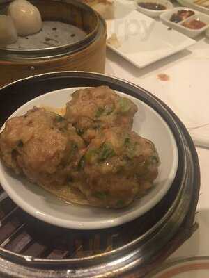 潮江春 (荃灣廣場)