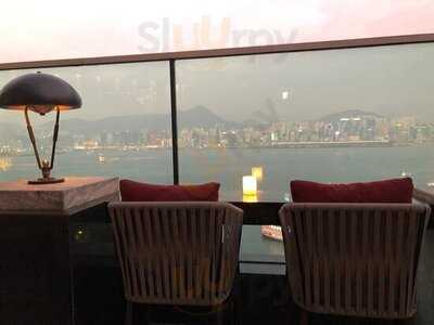 Cruise 空中餐廳及酒吧