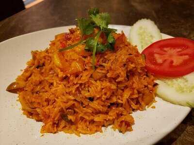 新泰東南亞餐廳 (灣仔)