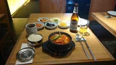 新羅寶韓國餐廳(機場店)