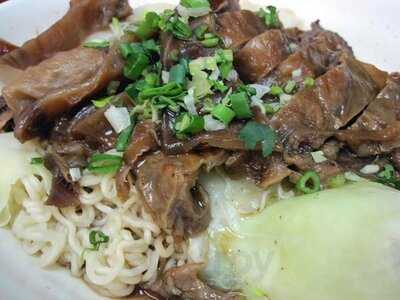 華南粉麵茶餐廳