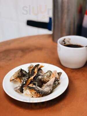 華南粉麵茶餐廳