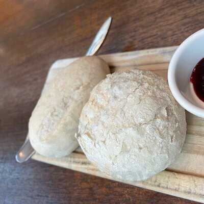 Hoko Farm (荷里活广场)