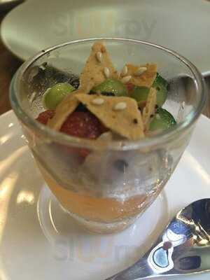 Stella's Bar & Restaurant