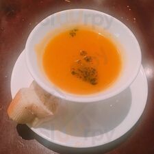 The Sky Bar (利舞台廣場店)