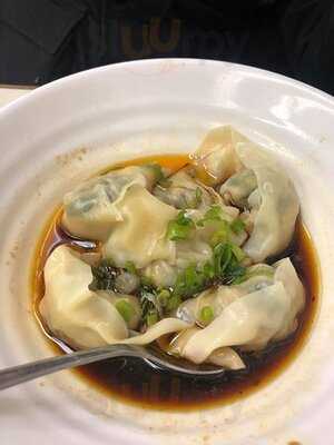 上海榮華川菜館